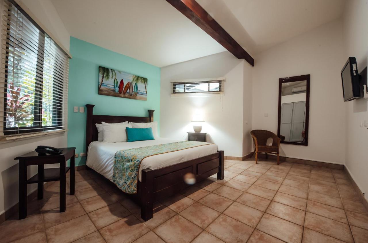 פוטררו Bahia Del Sol Beach Front Boutique Hotel מראה חיצוני תמונה