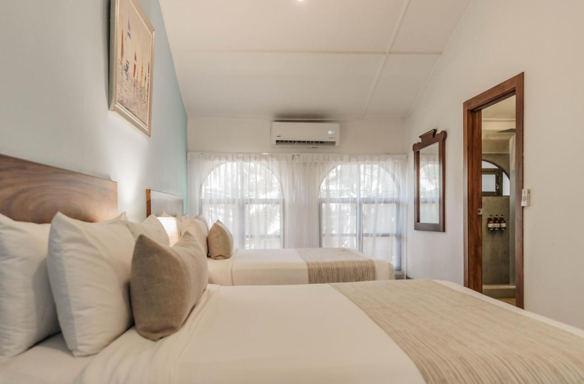 פוטררו Bahia Del Sol Beach Front Boutique Hotel מראה חיצוני תמונה
